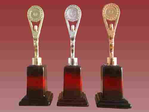 Oscar Trophies (M131)
