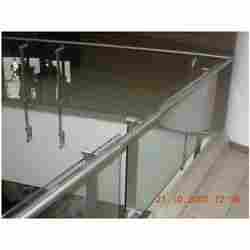 Side Mounted Flat Baluster System With Glass