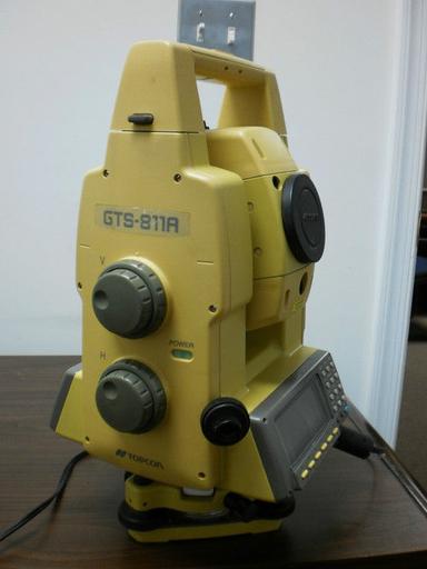 TOPCON GTS 811A ROBOTIC TOTAL STATION