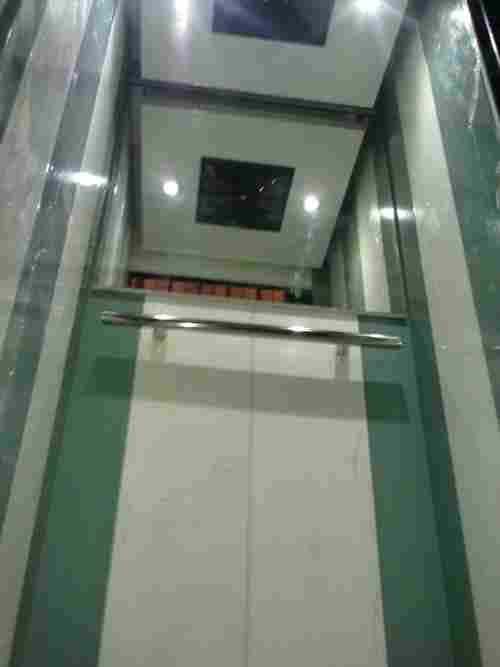 Passenger Elevator And Lifts