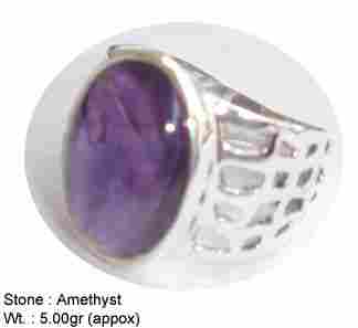 Stone Design Amethyst Ring