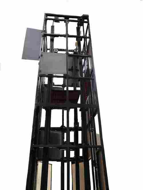Vertical Conveyor (Mezzanine Floor)