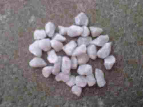 White Marble Chips (9 to 14 MM)