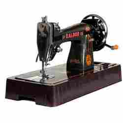 Sewing Machine (R-105)