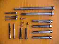 Engine Mounting Bolts
