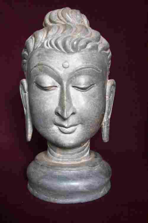 Budha Head (Serpentine Stone)
