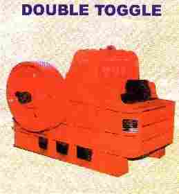 Double Toggle Vibrating Screen
