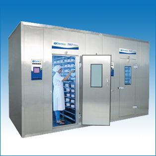 Walk-In Cooling Cabinet