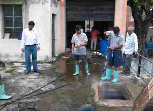 Water Tank Cleaning Services