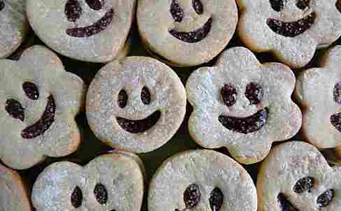 Smily Biscuit