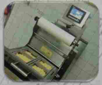 Semi Automatic Tray Sealer Machine