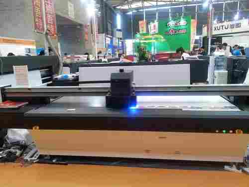2.5m Large UV Flatbed Printer