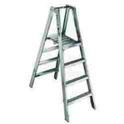Stocker Ladders