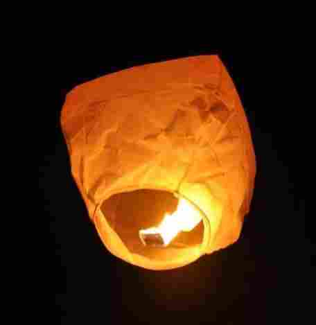 Sky Lanterns (100% Made From Rice Paper And Fire Resistant)