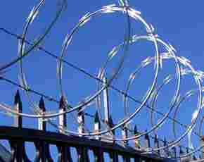 Galvanized Razor Wire Fence