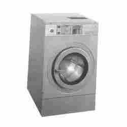 Rigid Mounted Industrial Washer Extractor (BE-03)