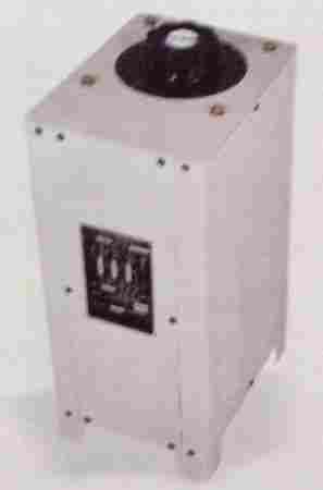 Three Phase Table And Floor Mounting Enclosed Type Auto Transformers