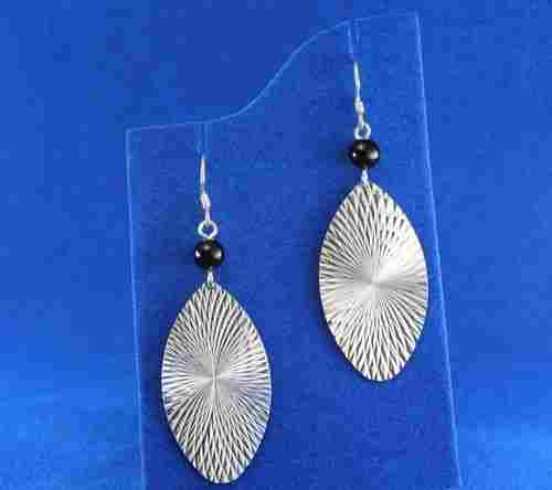 Sterling Silver Earrings With Diamond Cut