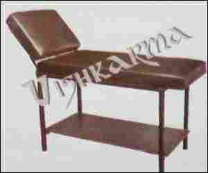 Parlour and Saloon Chair (VI 031)