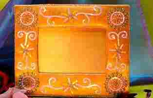 Beaded Picture Frames (NIF-558)