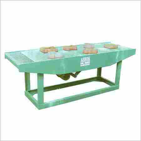 Vibratory Table For Rubber Moulds
