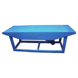 Less Power Consumption Color Coated Vibrating Table