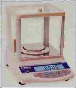 Highly Modern Laboratory Weighing Machine