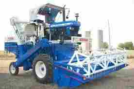 Agriculture Mounted Combine Harvester