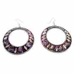 Fashionable Metal and Stone Earring
