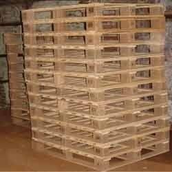 Packaging Wooden Pallets