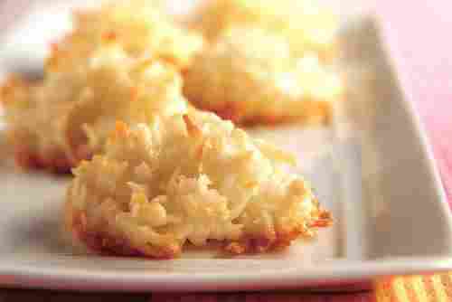 One Bowl Coconut Macaroons