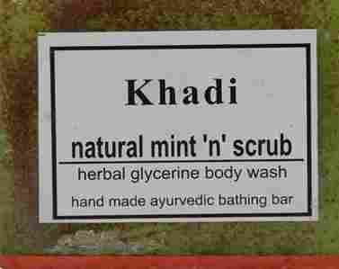 Khadi Natural Mint 'N' Scrub Ayurvedic Bathing Bar
