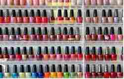 Low Cost Nail Lacquer Polish