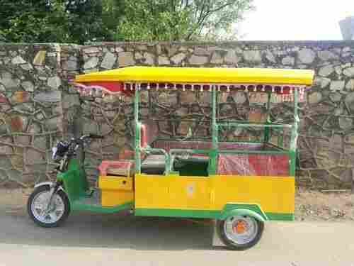 Eco-Friendly Automatic E Rickshaw