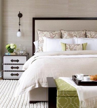 Custom Draperies and Soft Furnishings Contemporary-Bedroom