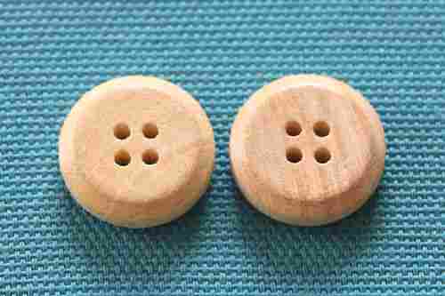 Wood Button (WB-017)