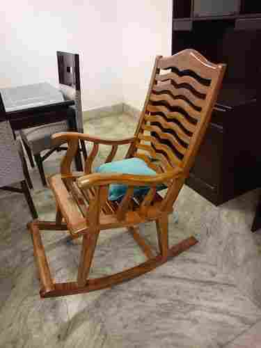 Wooden Rocking Chair/Relaxing Chair