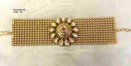Stylish Kundan Bracelets