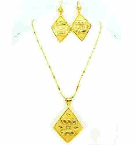 Handcrafted Quadrilateral Shaped Gold Plated Pendant Set