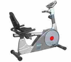 880r-At Gym Machine Bikes