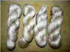 Weaving Silk Yarn