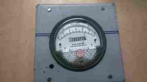 Magnehelic Gauge With S.S. Enclosure 