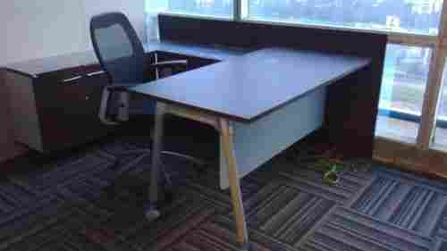 Round Leg Office Cabin Table