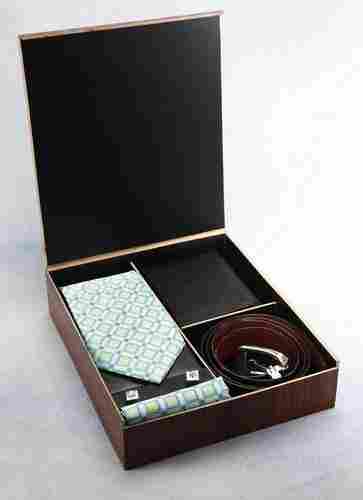 Tie and Wallet Gift Set
