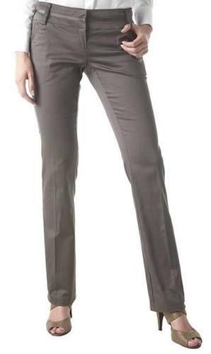 Ladies Trousers Age Group: Old Age