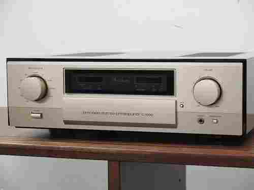 Accuphase C-3800 Stereo Preamplifier