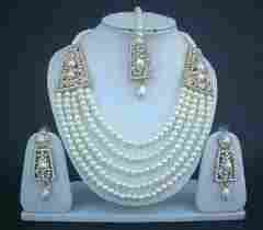 Royal Pearl Necklace Set