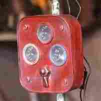 Red Powder Coated Industrial Lamp
