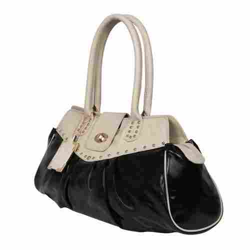 Black Beige Ladies Synthetic Leather Bags