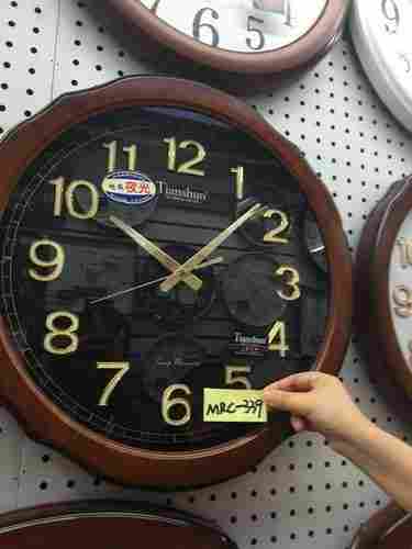 Customized Wall Clocks